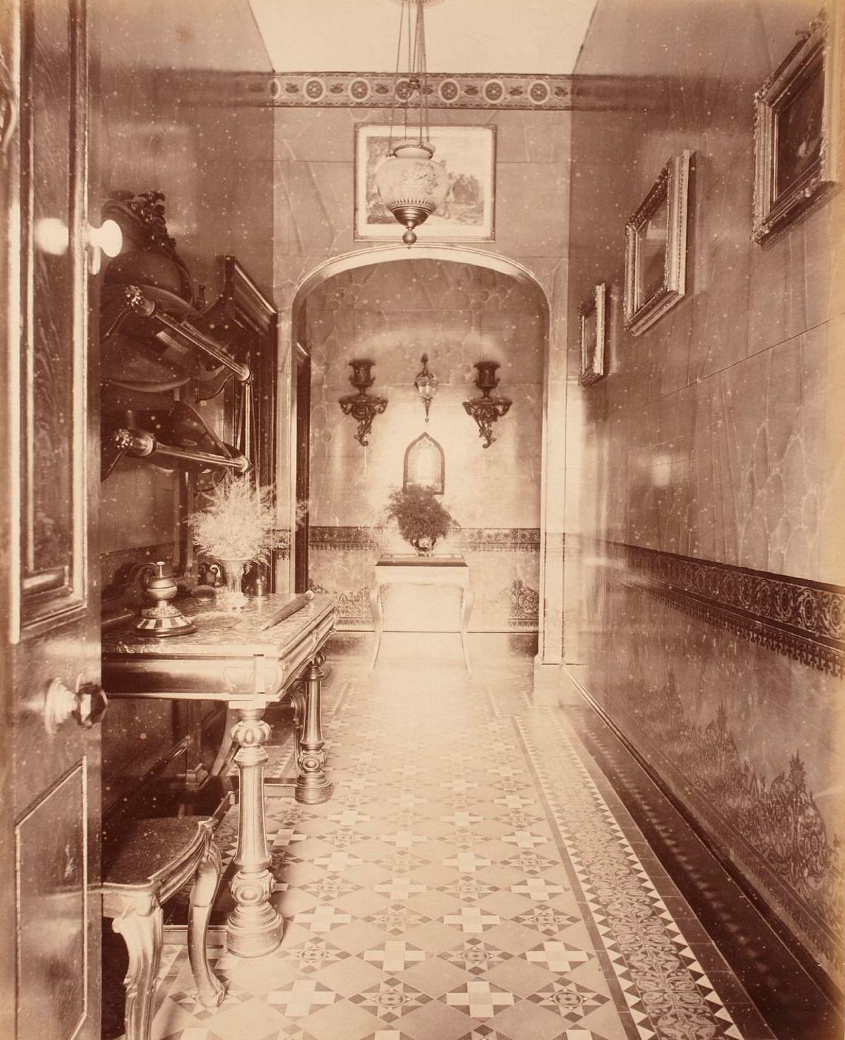 Hall, Clifton, Kirribilli Point, around 1888 / photographer unknown